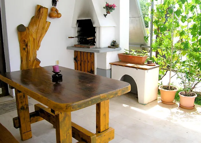 Iskra Apartment Krk Town