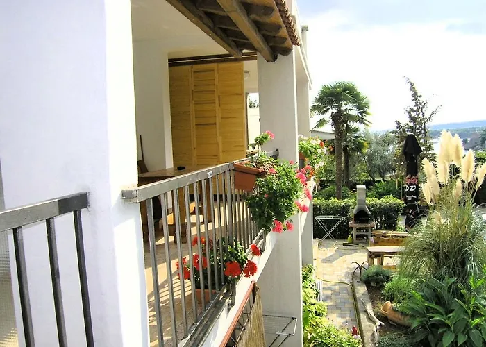 Apartment Iskra *